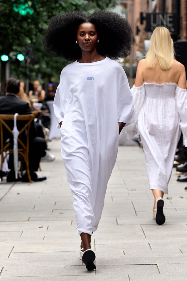 Line Of Oslo Chill Dress Dress White 001