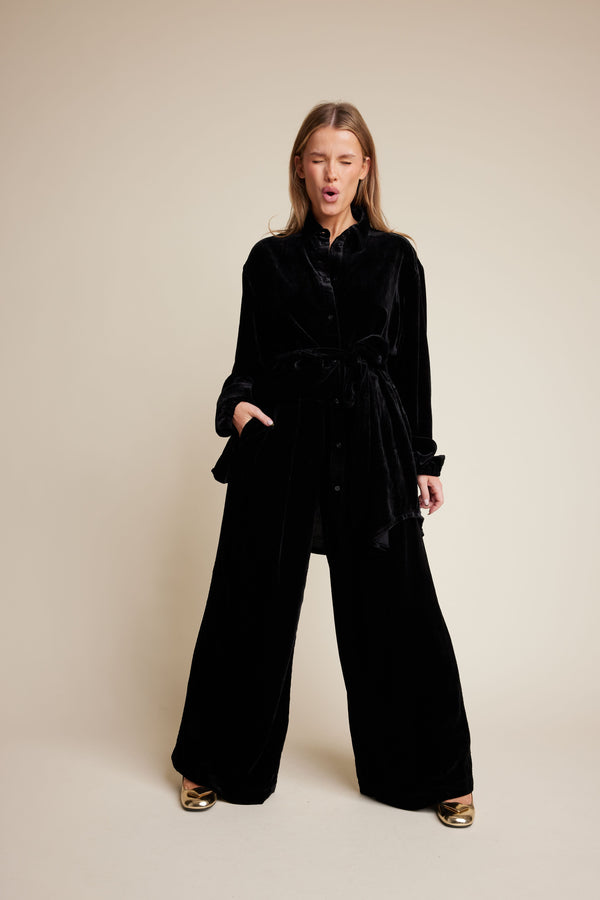 Line Of Oslo Mister Velvet Trousers Trouser Black 097