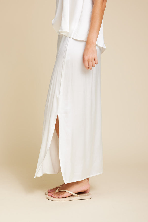 Line Of Oslo Rikke Viscose Satin Skirt Skirt Creme 091