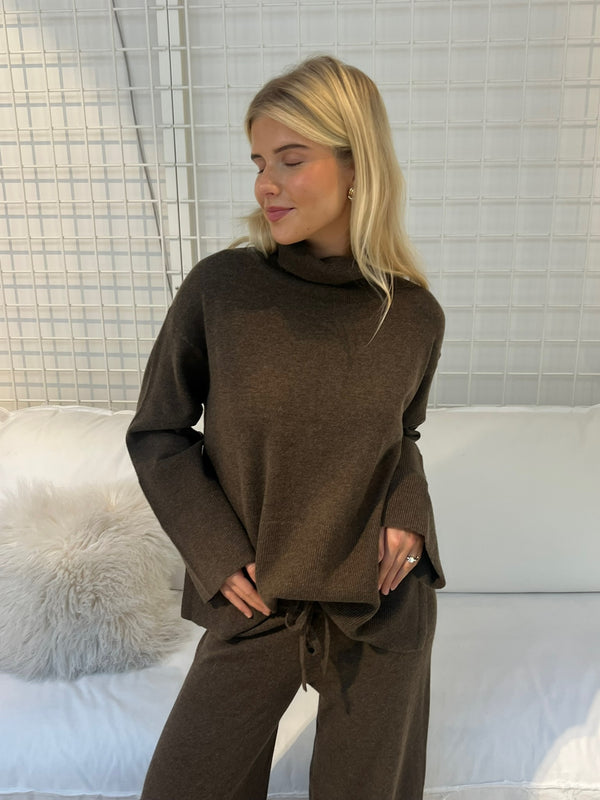 Line Of Oslo Andrea Solid Knitted Sweater Knitted sweater Brown 063