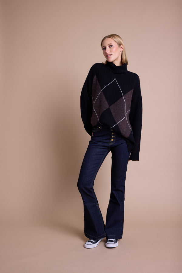 Line Of Oslo Andrea Turtle Jacquard Genser  Black/Brown/Creme 200