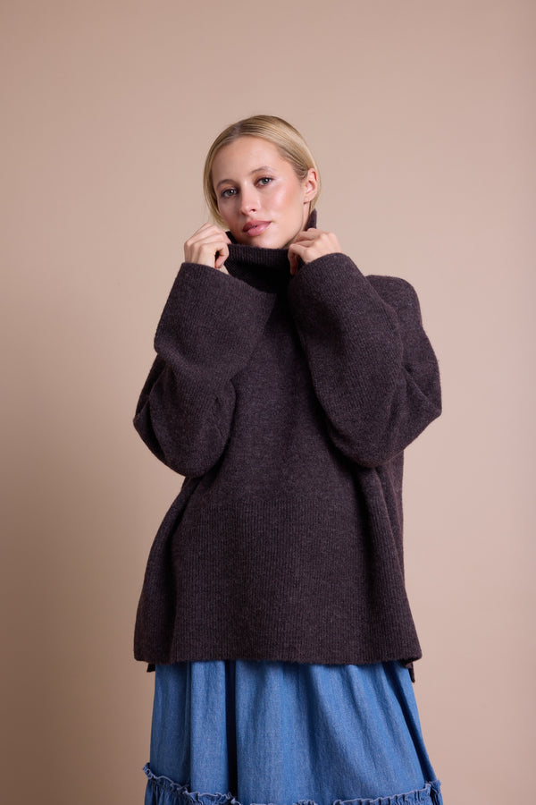 Line Of Oslo Andrea Turtle Solid Genser  Dark brown 064