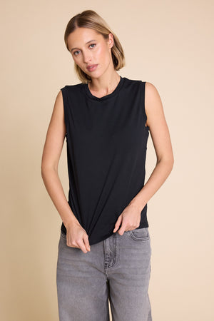 Line Of Oslo Bono Tank Top Sinlget Black 097