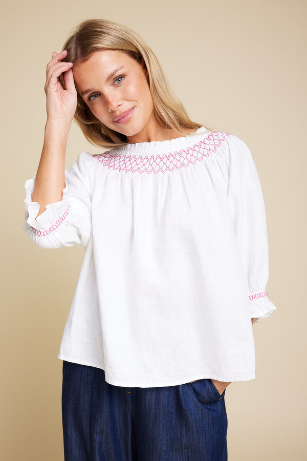Line Of Oslo Cute Linen Blouse Blouse White 001