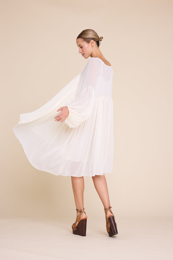 Line Of Oslo Dawn Solid Dress Dress Creme 091