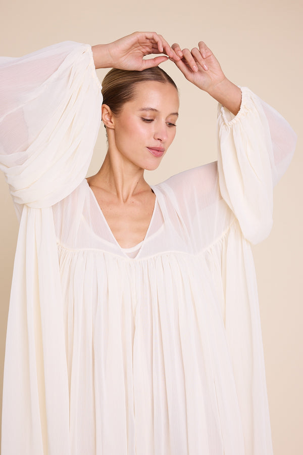 Line Of Oslo Dawn Solid Dress Dress Creme 091