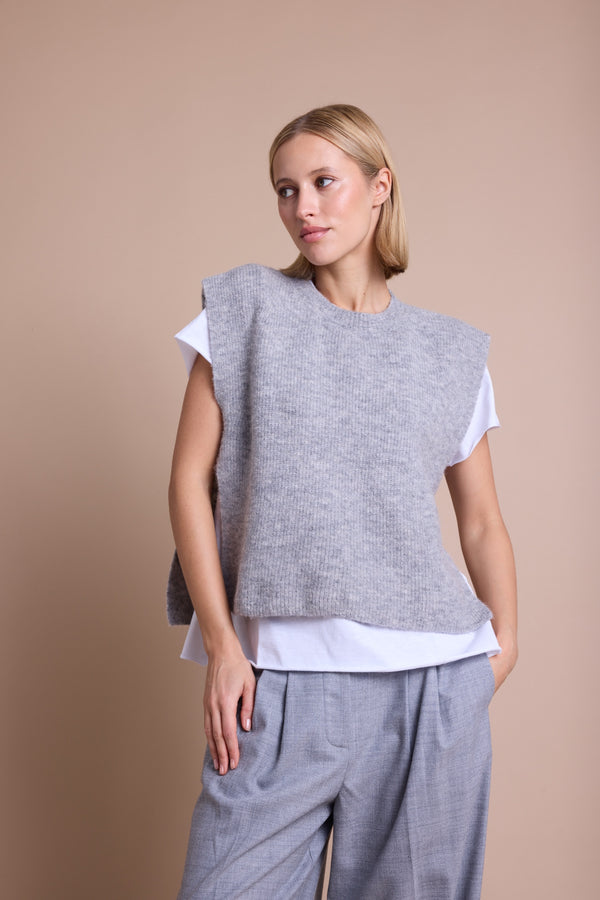 Line Of Oslo Dog Strikket Vest  Grey Melange 006