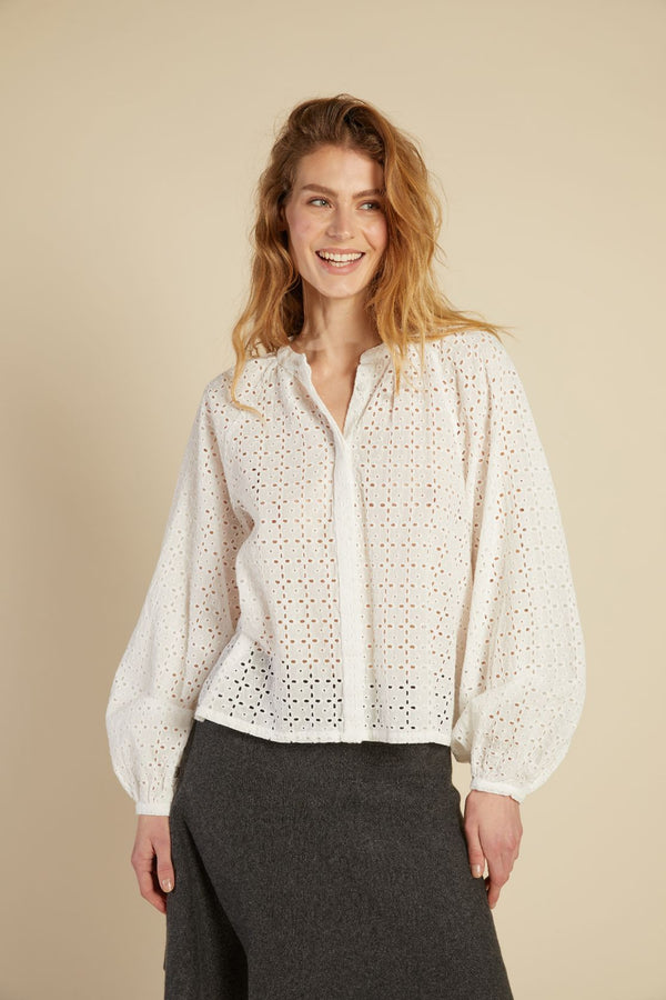 Line Of Oslo Ella Lace Blouse Blouse White 001