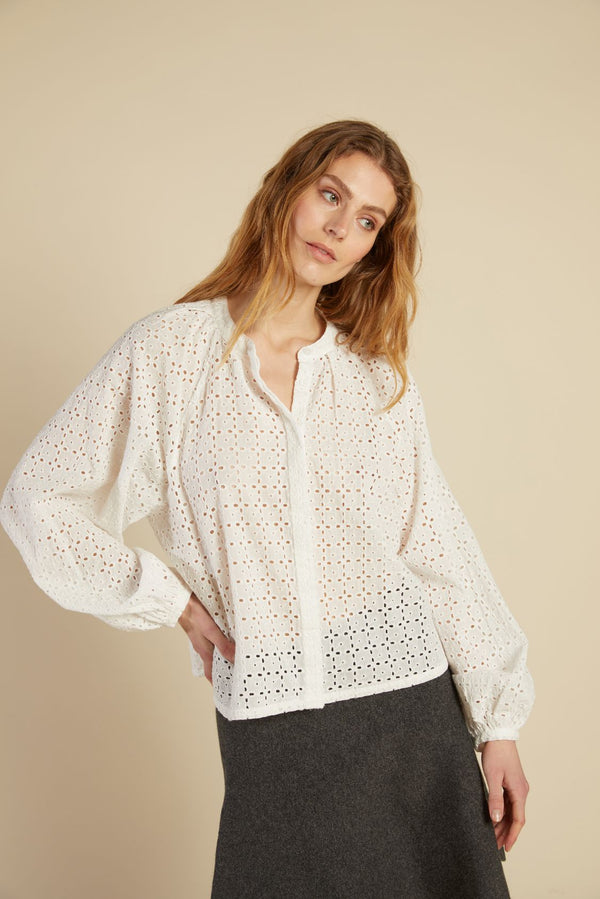 Line Of Oslo Ella Lace Blouse Blouse White 001