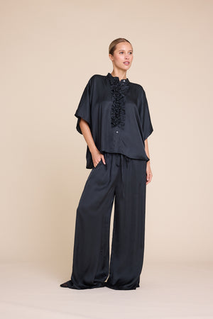 Line Of Oslo Ellie Satin Blouse Blouse Black 097