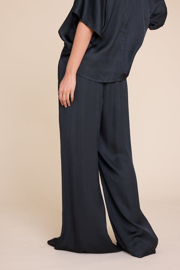 Line Of Oslo Fawcett Satin Trousers Trouser Black 097
