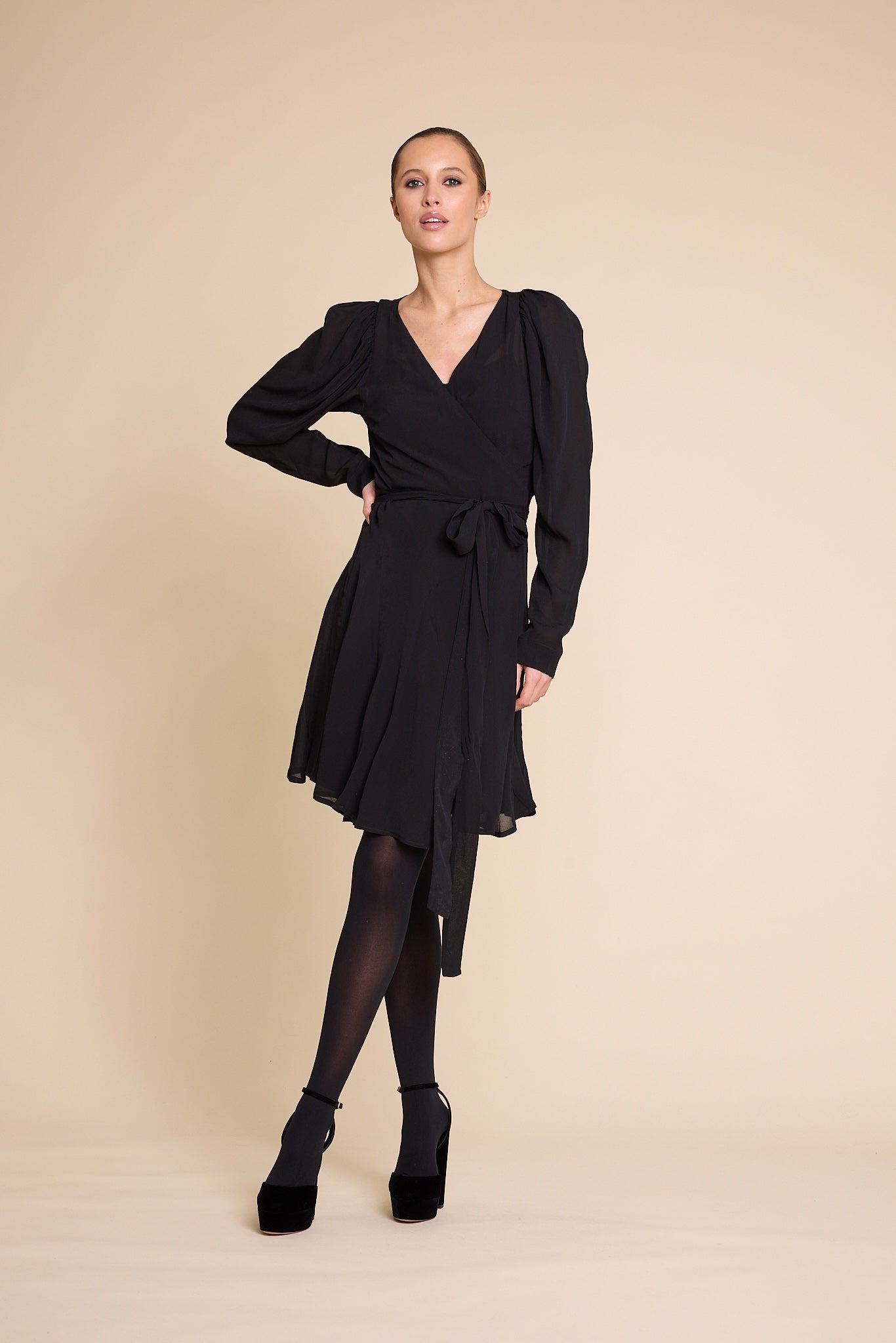 Line of Oslo Harriet Viscose Dress Black / S Line of Oslo Harriet Viscose Dress Black / S