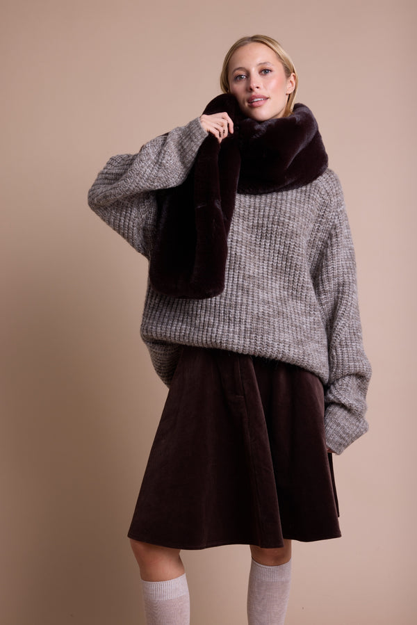 Line Of Oslo Hill Genser  Brown 063