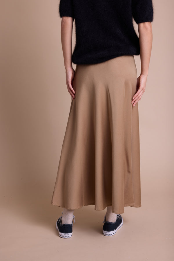 Line Of Oslo Josefine Satin Skjørt Skirt Camel 061