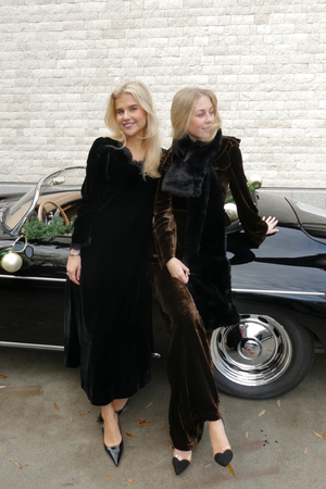 Line Of Oslo Line of Oslo Maud Velvet Dress Dress Black 097