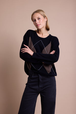 Line Of Oslo Luca Jacquard Genser  Black/Brown/Creme 200