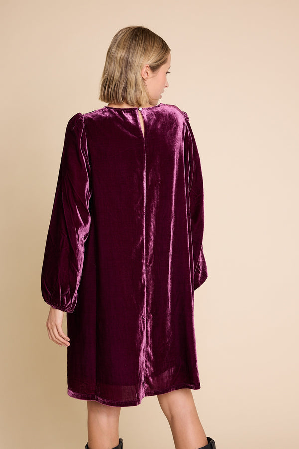 Line Of Oslo Luna Velvet Dress Dress Port 008