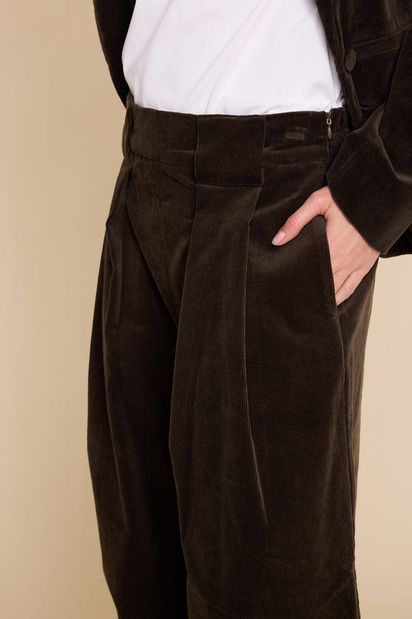 Line Of Oslo Mister Cord Trouers Trouser Brown 063