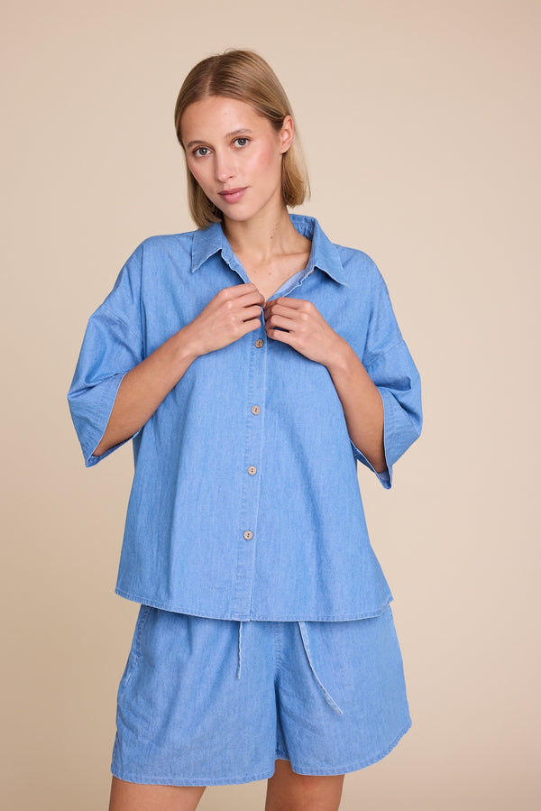 Line Of Oslo Resort Denim Top Top Light denim
