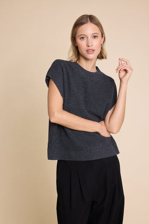 Line Of Oslo Wolf Vest Vest Antracite 004