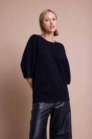 Line Of Oslo Yak Calm Strikket Topp Knitted sweater Black 097