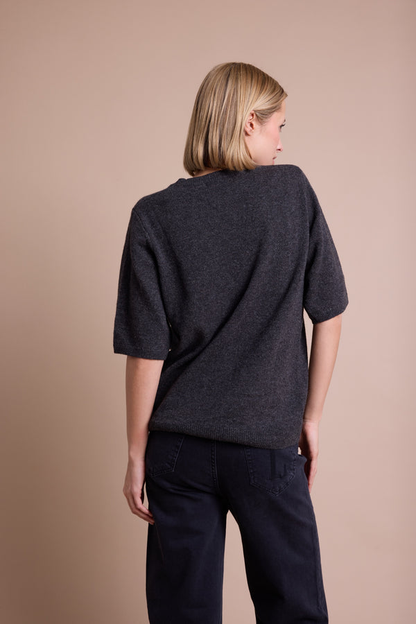 Line Of Oslo Yak Strikket Topp  Antracite 004